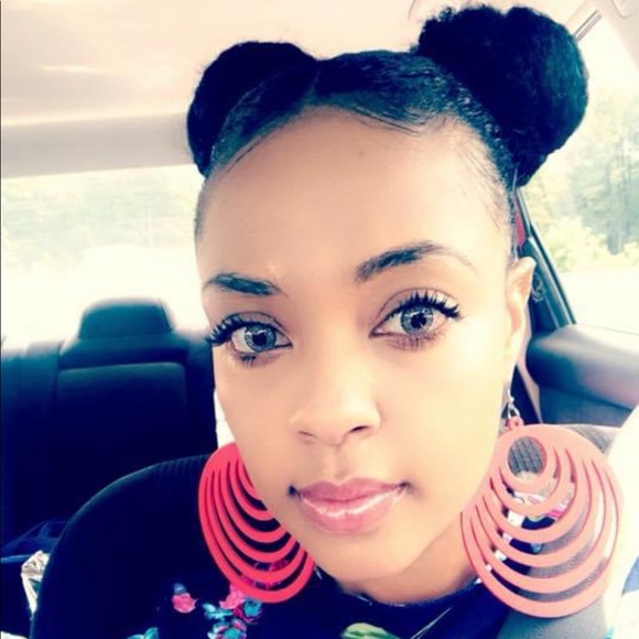 Meet your Posher, Roni v - Picture 5 of 16